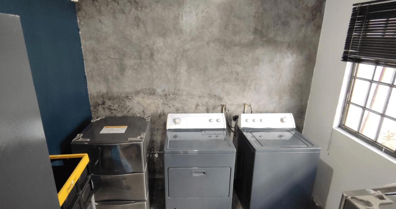 Habitaciones Privadas Con Bano Propio En Una Zona Segura Y Centrica De Guadalajara. Exterior foto
