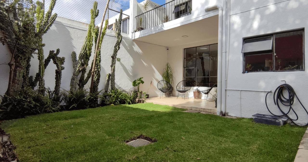 Habitaciones Privadas Con Bano Propio En Una Zona Segura Y Centrica De Guadalajara. Exterior foto